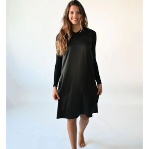 Elegant Black Long Sleeve Dress